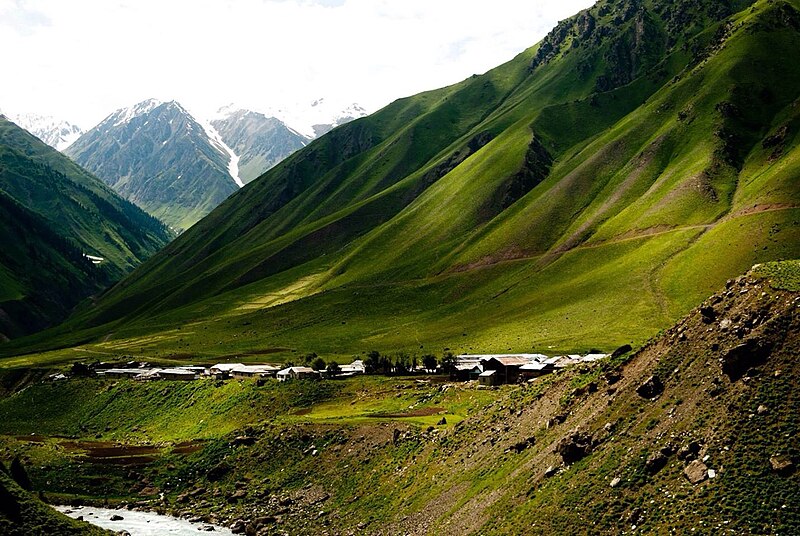 Discover the Hidden Gem of Pakistan: A Journey to Minimarg Astore