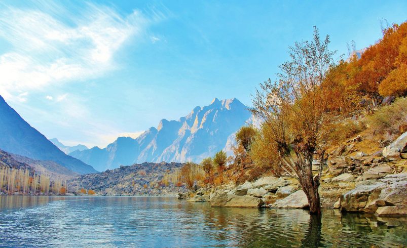 Autumn Retreats in Pakistan: Experience Nature’s Color Palette