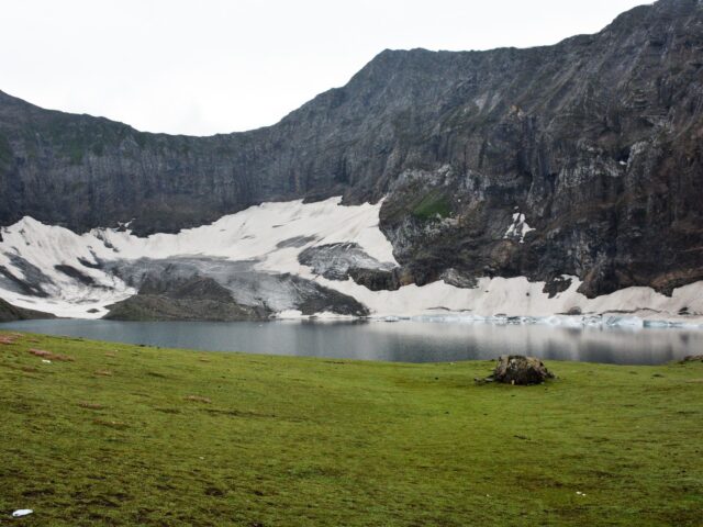 ratti-gali-lake