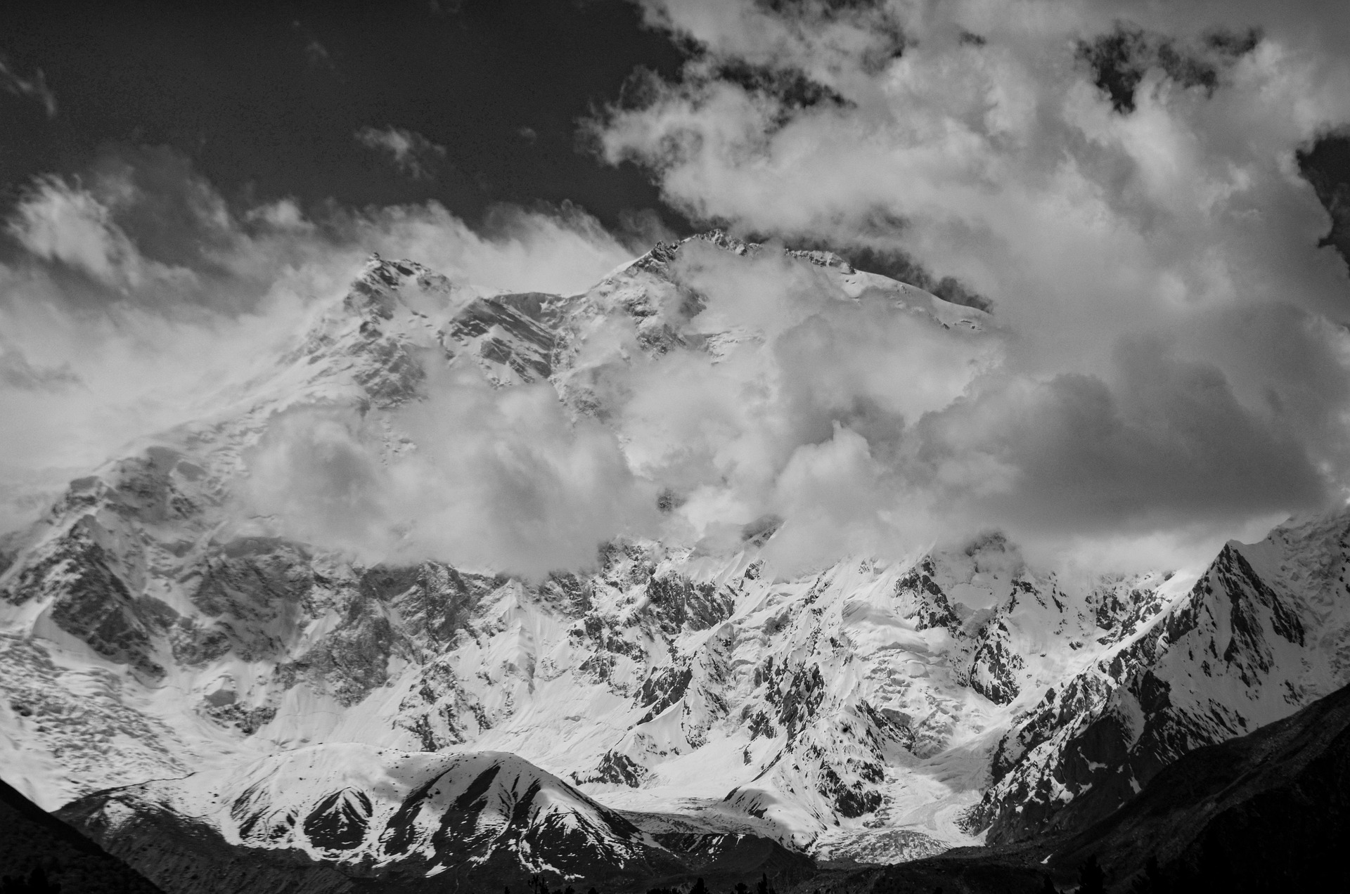 Snowfall-in-Pakistan