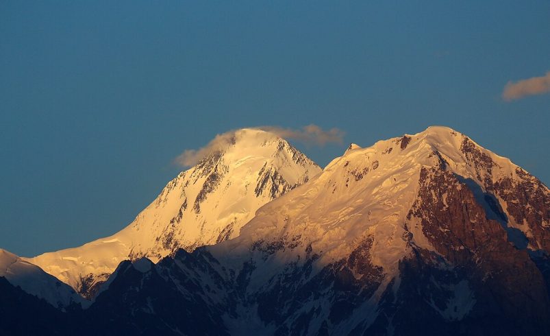 Momhil Sar: The Majestic Peak in Pakistan’s Karakoram Range