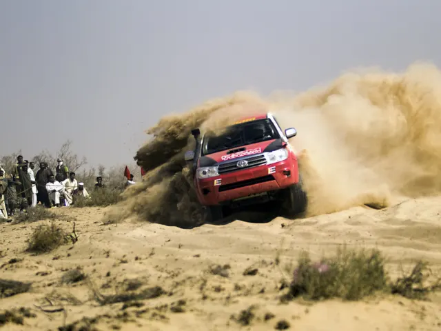 cholistan-jeep-rally