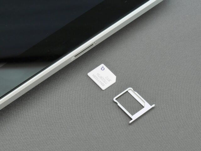SIM card for tourists in Pakistan: a local SIM card