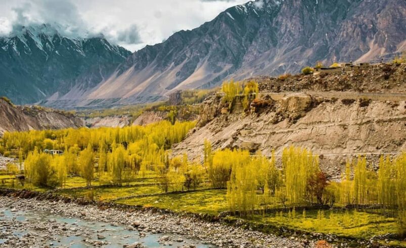 Spring vs Autumn in Hunza