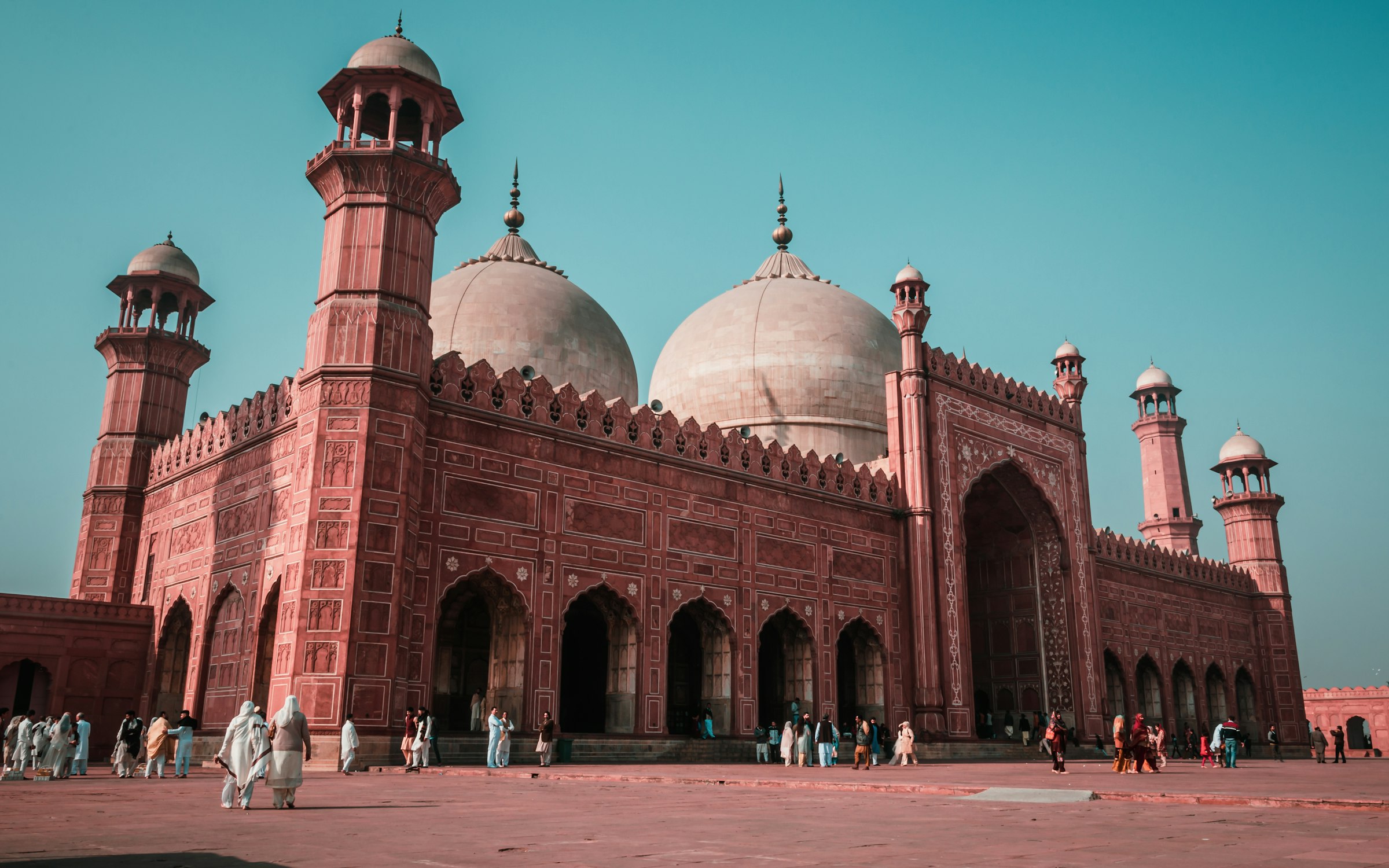 Badshahi Mosque, the view visible from Fort Road Food Street rooftop restaurants, Lahore, Pakistan