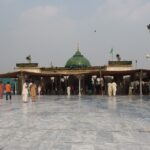 The Data Darbar shrine in Lahore, site of the annual urs of Data Ganj Bakhsh